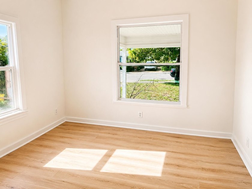 Beautifully renovated 2-bedroom, 1-bath home in the desirable - photo 8