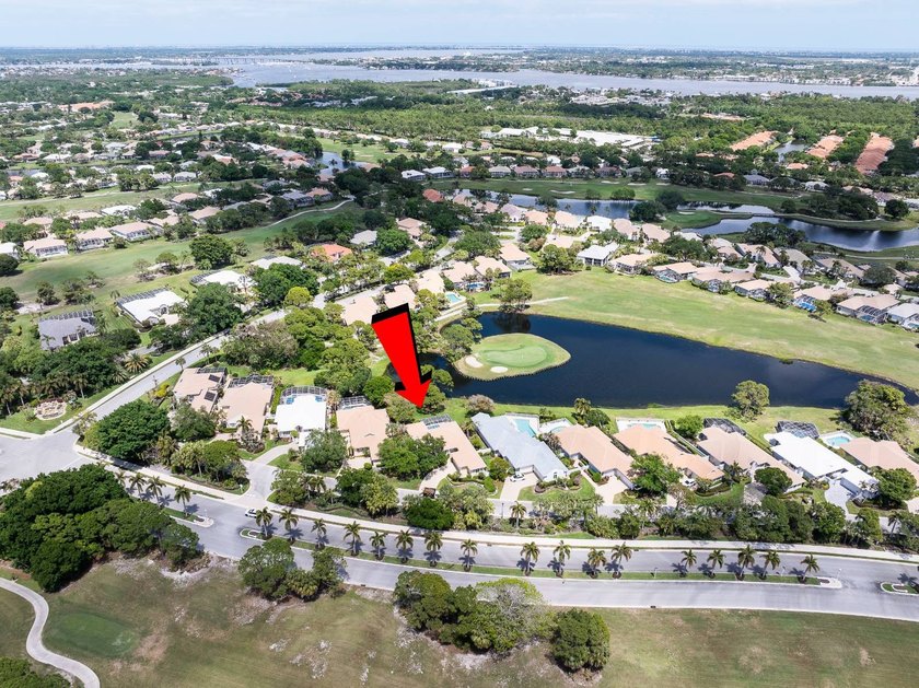Sweeping Golf &amp; Lake Views on the 14th Signature Hole! - photo 15