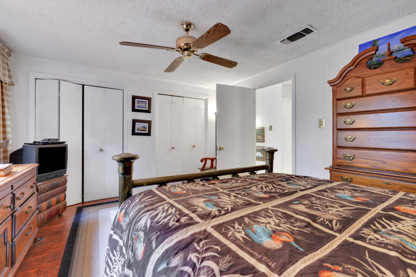 Charming Lake Livingston Retreat on 1.3 Acres - photo 22