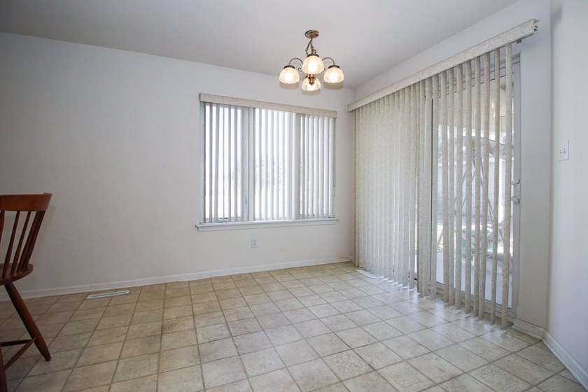 Homes in Barrington West rarely become available, especially at - photo 12