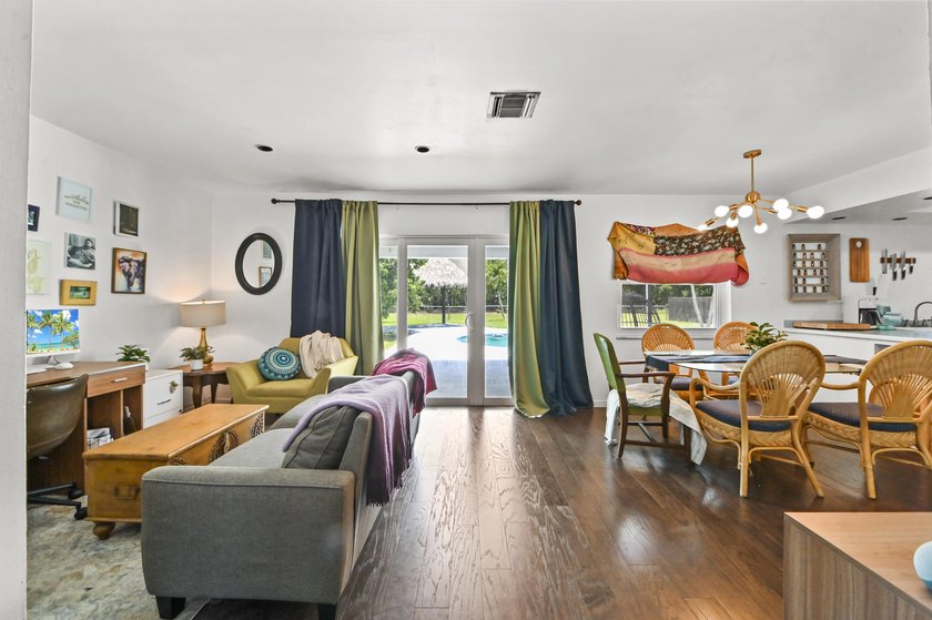 Welcome to 7635 Oakmont Drive in Lake Worth, a charming - photo 12