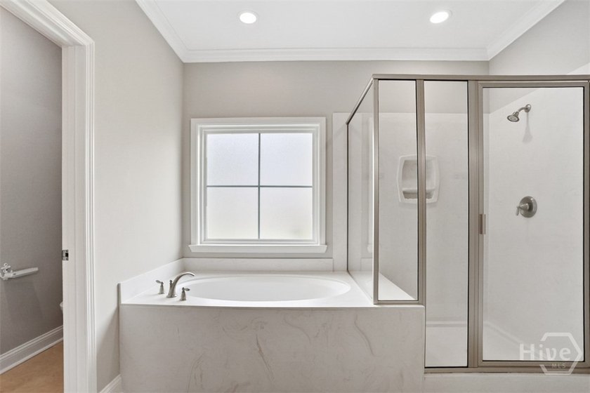 SELLER IS OFFERING $3,500 IN BUYER CONCESSIONS!! Welcome to - photo 31