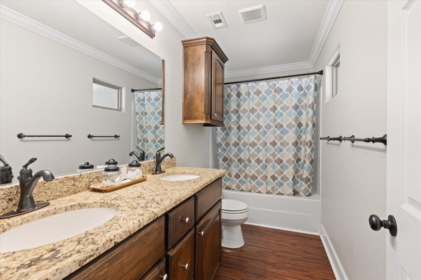 Just a few steps from Lake O' the Pines, this fully furnished - photo 14