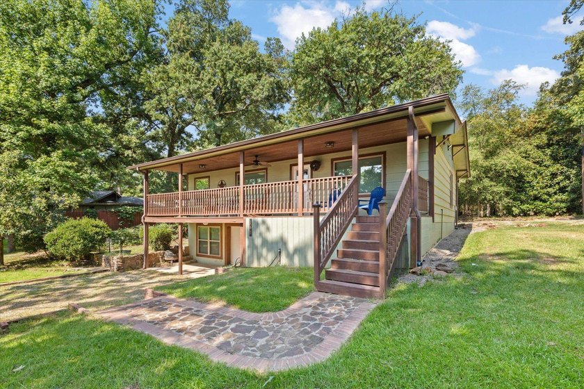 Just a few steps from Lake O' the Pines, this fully furnished - photo 25