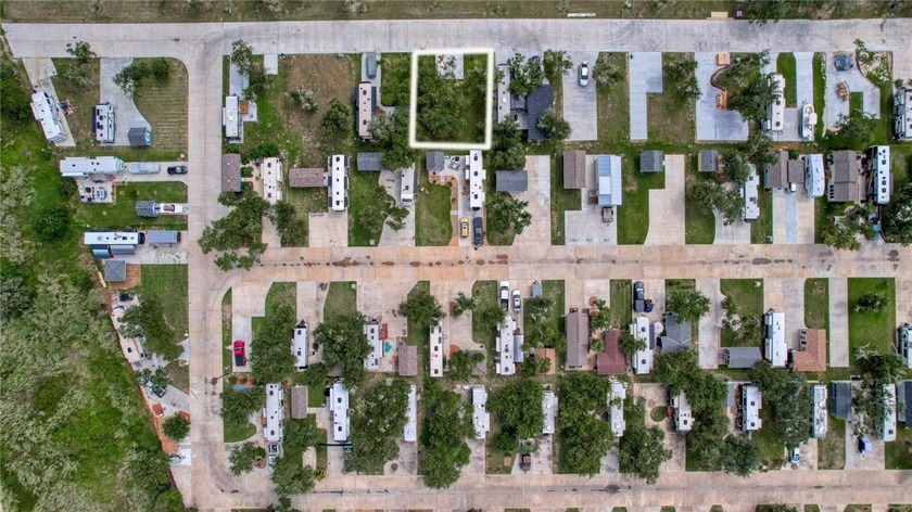 MOTIVATED SELLERS! Welcome to Rockport Oaks RV Park! This - photo 4