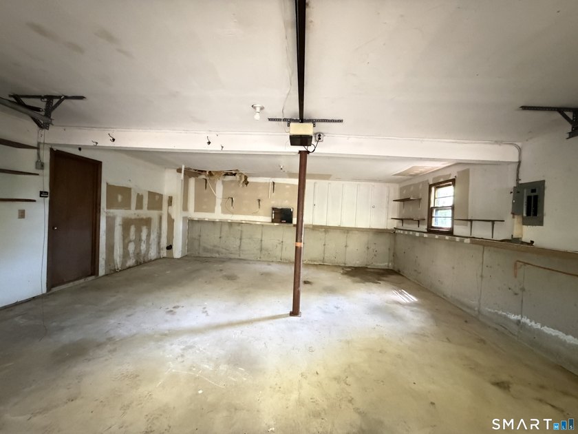Bring your ideas and unlock the potential of this well-located - photo 39