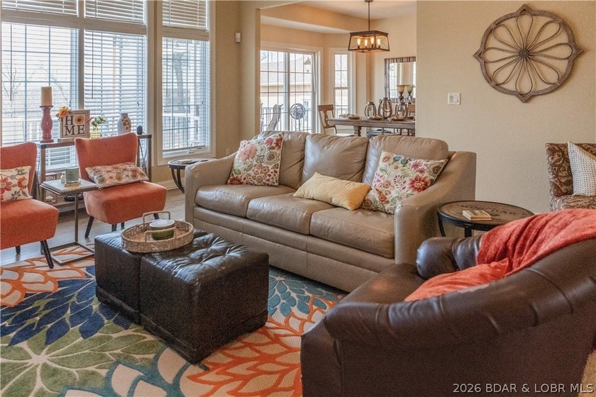 Welcome to luxury living at its finest in the coveted Heritage - photo 12