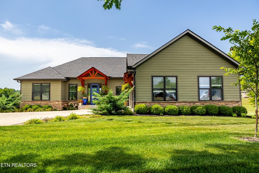 One of a kind! This gorgeous one level ranch home includes - photo 6