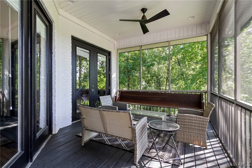 Beautifully remodeled with every square inch thoughtfully - photo 20