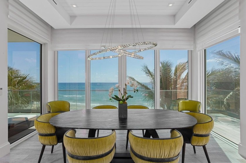Welcome to this stunning 3-story townhouse in Ocean Ridge. This - photo 24