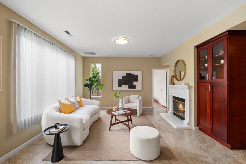 *Vaulted ceilings, a desirable first-floor bedroom and full bath - photo 8