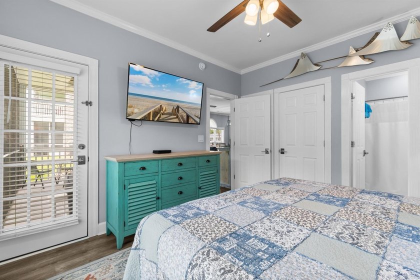 If you've been waiting for a truly move-in-ready condo in Myrtle - photo 17
