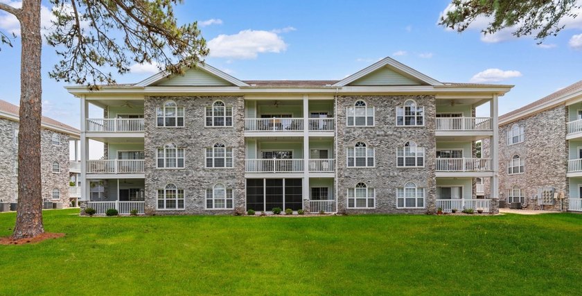 If you've been waiting for a truly move-in-ready condo in Myrtle - photo 28