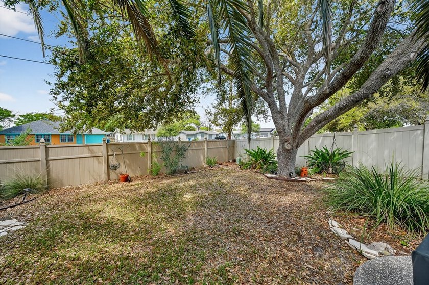 Located in the gated community of Old Towne Place, this spacious - photo 35