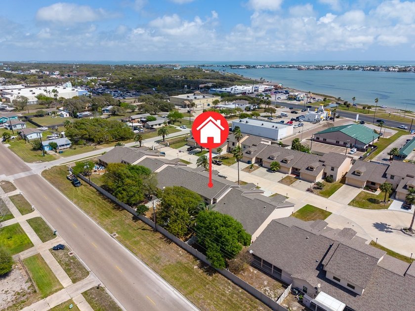 Located in the gated community of Old Towne Place, this spacious - photo 41