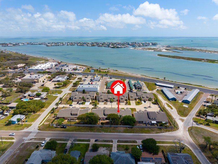 Located in the gated community of Old Towne Place, this spacious - photo 43