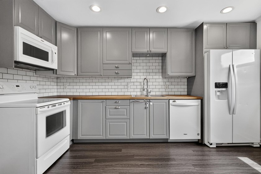 Welcome to this beautifully redone 2 bed 2 bath home with an - photo 7