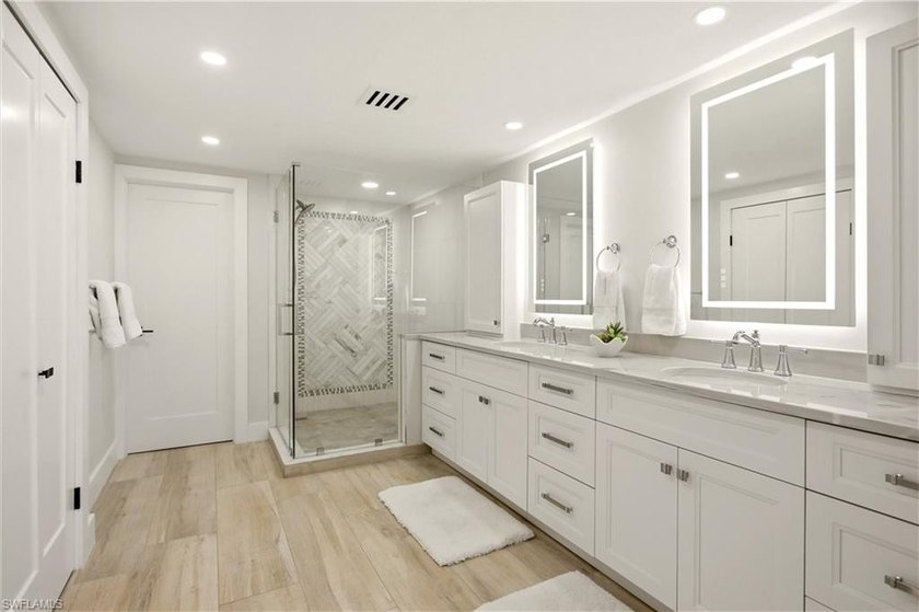 Experience refined coastal luxury in this spectacular - photo 20