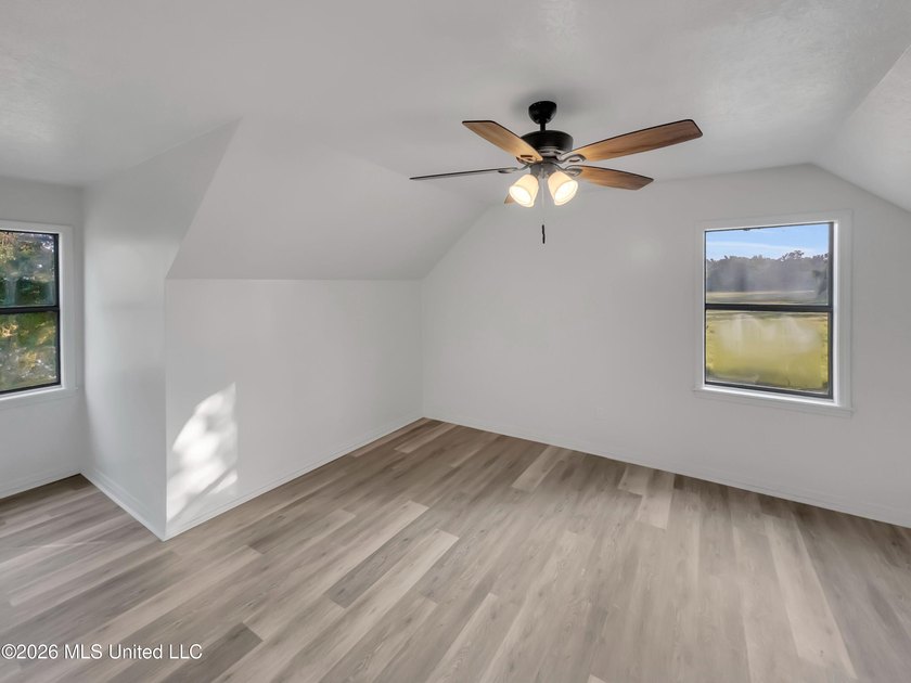 Country Living at Its Finest! Welcome home to this beautifully - photo 20