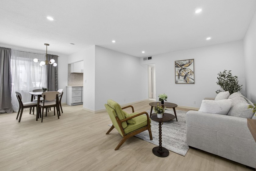 Stunning fully renovated corner-unit condo in a premier 55+ - photo 10