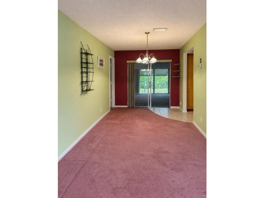 Opportunity knocks! Spacious 2-BEDROOM, 2-BATH ALL-AGES - photo 3
