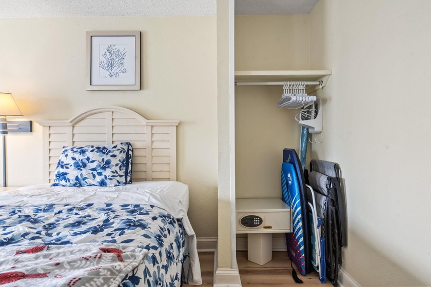 This well-cared for 10th floor sanctuary can either function as - photo 14
