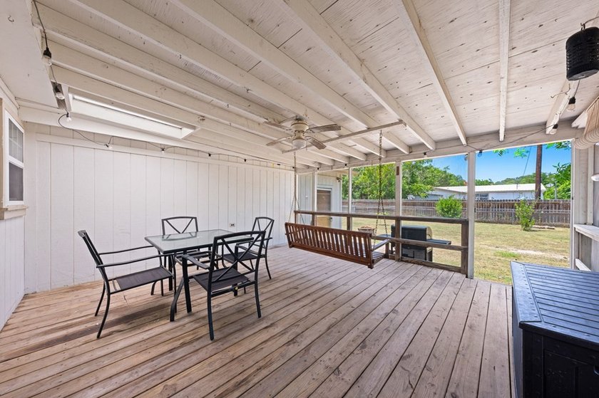 Enjoy peaceful Hill Country living in Cypress Falls w/this - photo 19