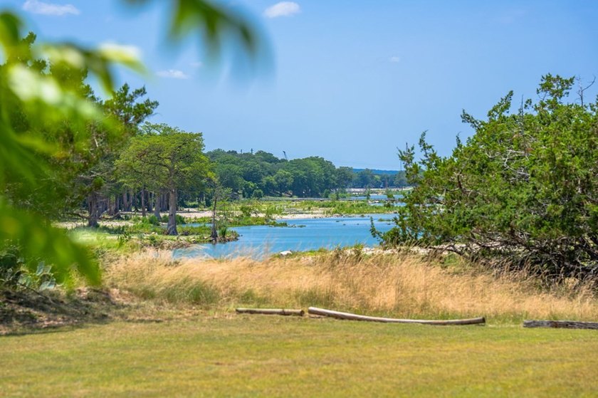 Enjoy peaceful Hill Country living in Cypress Falls w/this - photo 25