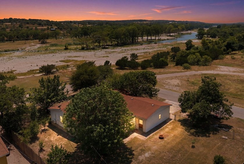 Enjoy peaceful Hill Country living in Cypress Falls w/this - photo 29