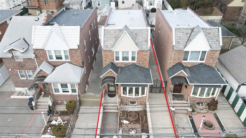 Prime Whitestone opportunity in R3A zoning! Detached Brick - photo 37