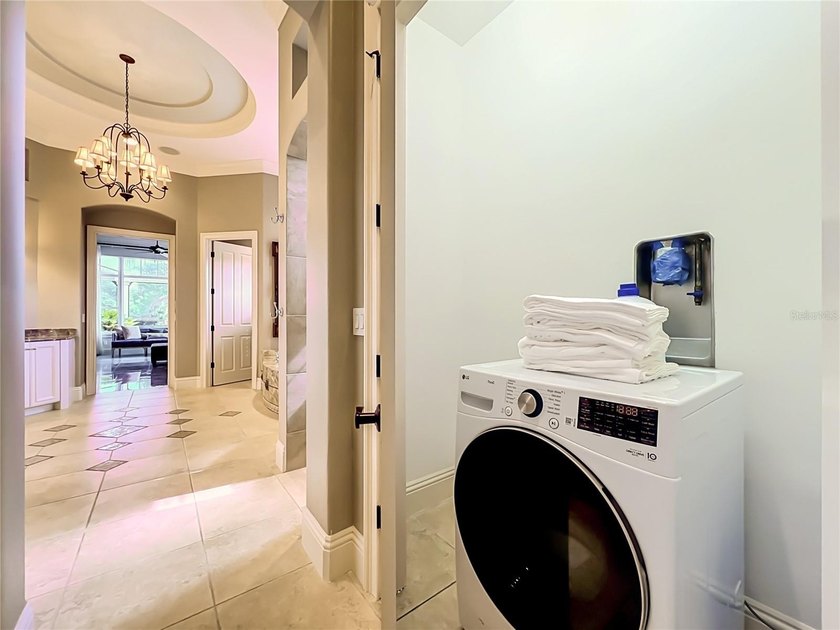 Schedule a private tour today for this spectacular 5-bedroom, 4 - photo 38