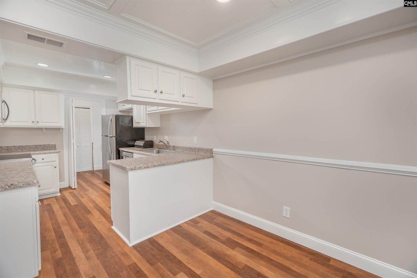 Stylish... updated... and completely move-in ready. This - photo 12