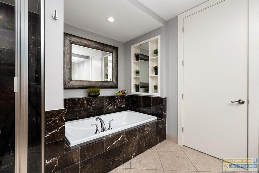 Experience coastal living at its finest in Sapphire Unit 1806, a - photo 12