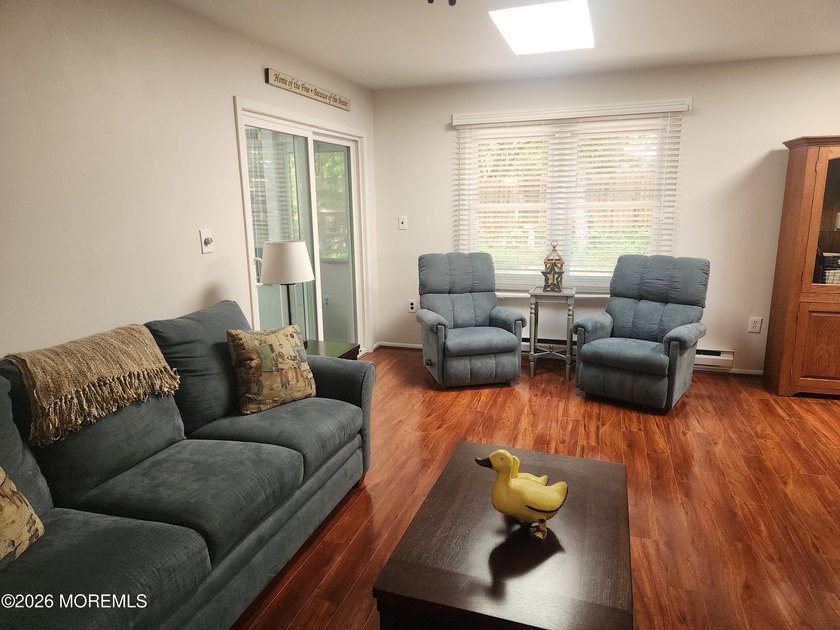 Nicely kept Melville model in desirable Lions Head North. Wood - photo 15