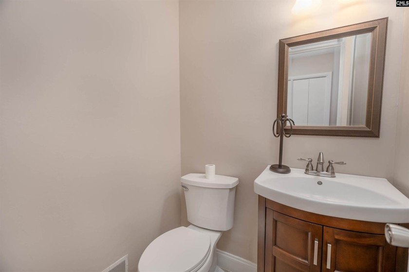 Stylish... updated... and completely move-in ready. This - photo 17