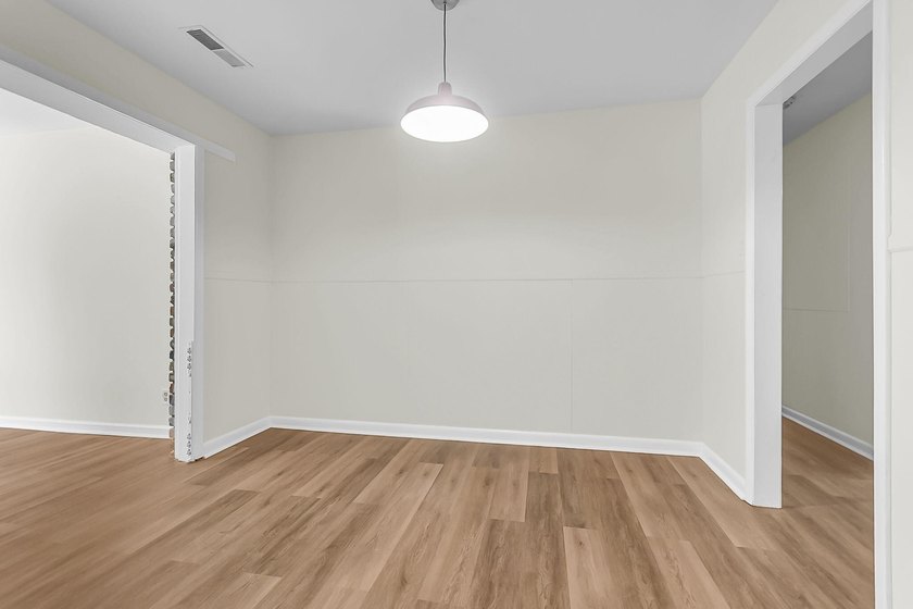 Situated on a spacious lot at 5433 Pennsylvania Avenue, this - photo 18