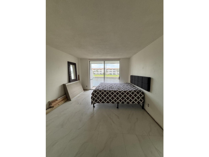 Gorgeous intracoastal views, corner unit with lots of windows - photo 20
