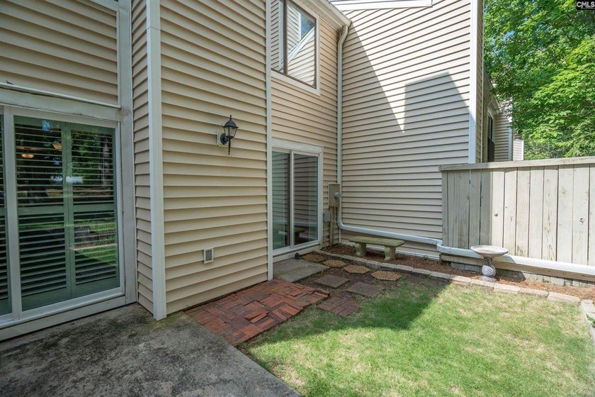 Stylish... updated... and completely move-in ready. This - photo 30
