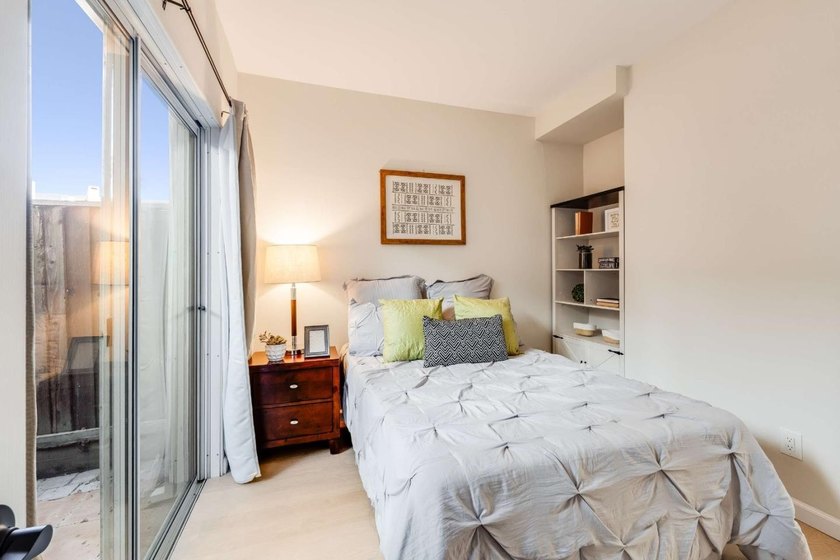 Well-positioned in the heart of Sunnyvale, this beautifully - photo 5