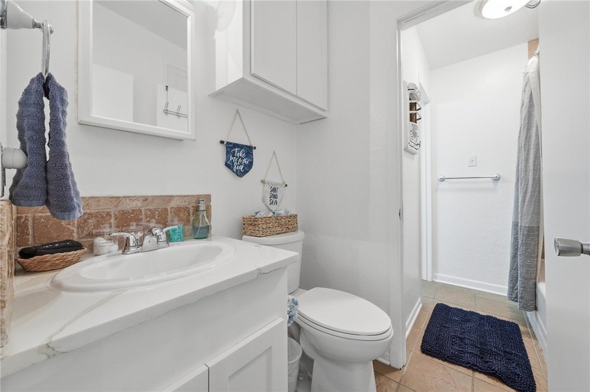 Charming 3-bedroom, 1.5-bath home currently operating as a - photo 14