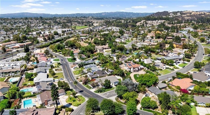 Beautifully updated single-level home on a private corner lot in - photo 44