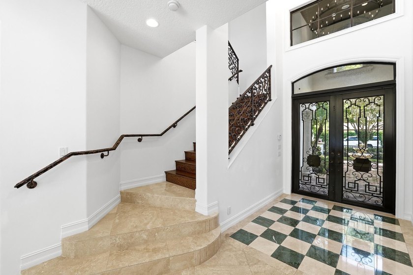 Situated on an oversized lot at the end of a quiet, tree-lined - photo 6