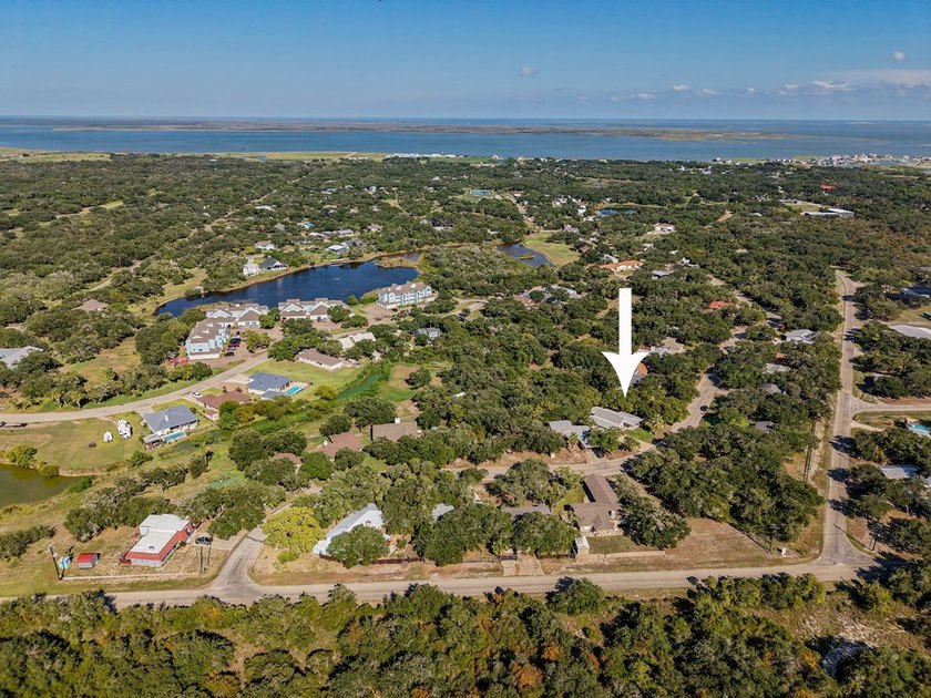 Build your Coastal Dream in Lamar! Rare opportunity to own a - photo 5
