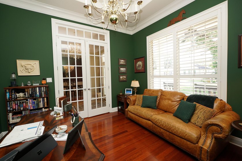 Gorgeous move-in-ready home on an oversized lot! This - photo 14
