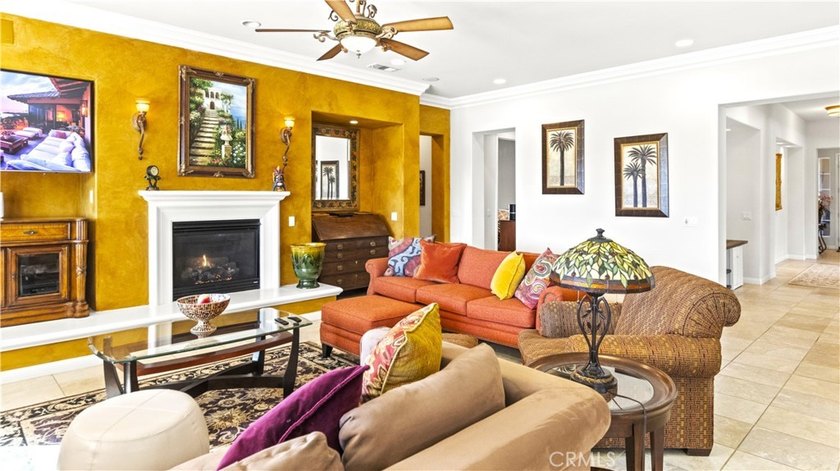 Extraordinary private rare lifestyle-driven estate where luxury - photo 17