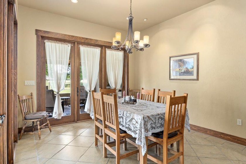Enjoy gracious indoor and outdoor living from this beautiful one - photo 21