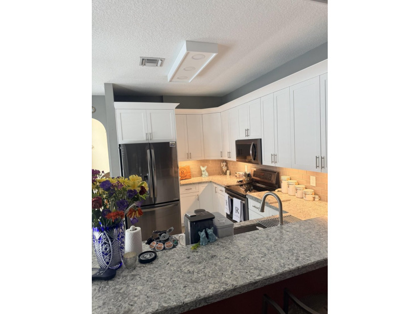Looking for the perfect family home in a welcoming, family - photo 8
