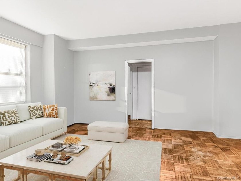 Welcome to this lovely one bedroom apartment with natural - photo 5
