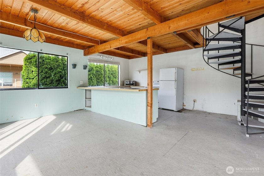 Rare opportunity to own an affordable riverfront property with - photo 3