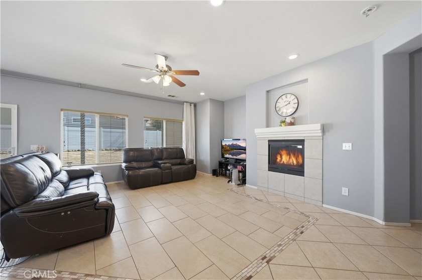 Mountain Views - Gated Community - Room for a Pool. Welcome to - photo 3